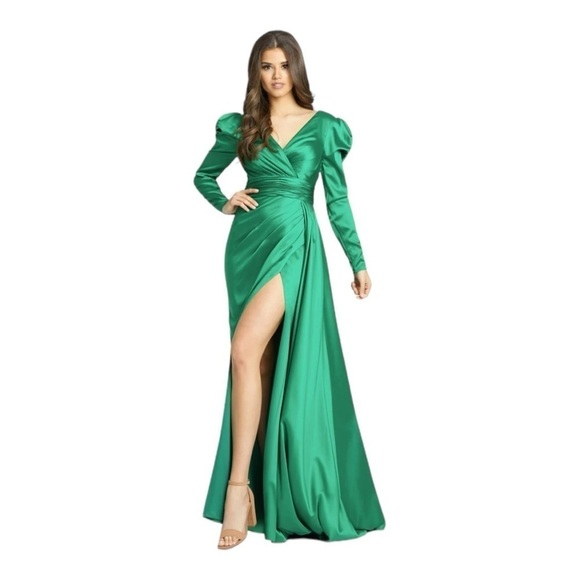 Mac Duggal Faux Wrap Ling Sleeve A Line Gown in Emerald Green Size 4 NWT - Picture 1 of 6
